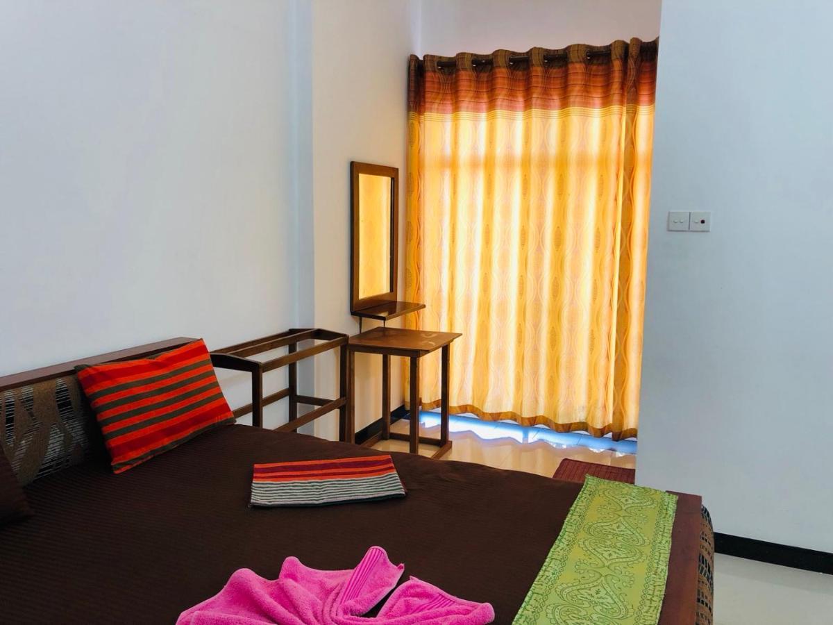Suisse Villa Kandy Exteriér fotografie